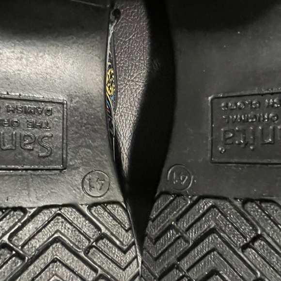 Sanita patent multi-color closed back clogs. Size 41 - Picture 5 of 7